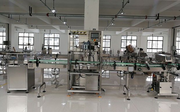 星火小型中央廚房醬料生產(chǎn)線設(shè)備展示