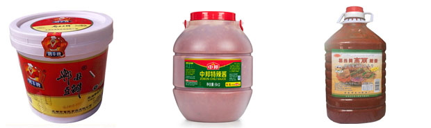 大桶辣椒醬灌裝機(jī)設(shè)備